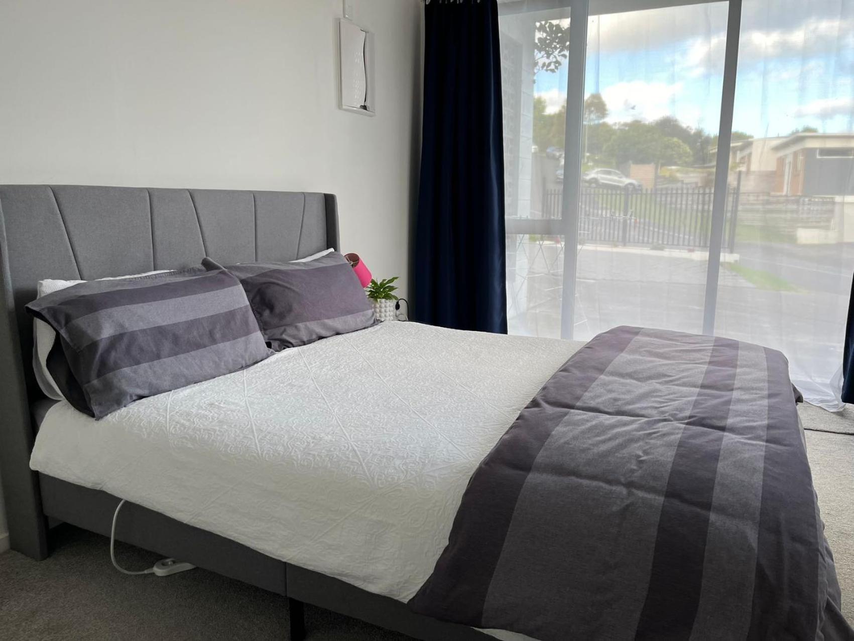 Totara Vale, Free Coffee, Parking And Wifi, Near Glenfield Mall And Highway 18,1 奥克兰 外观 照片