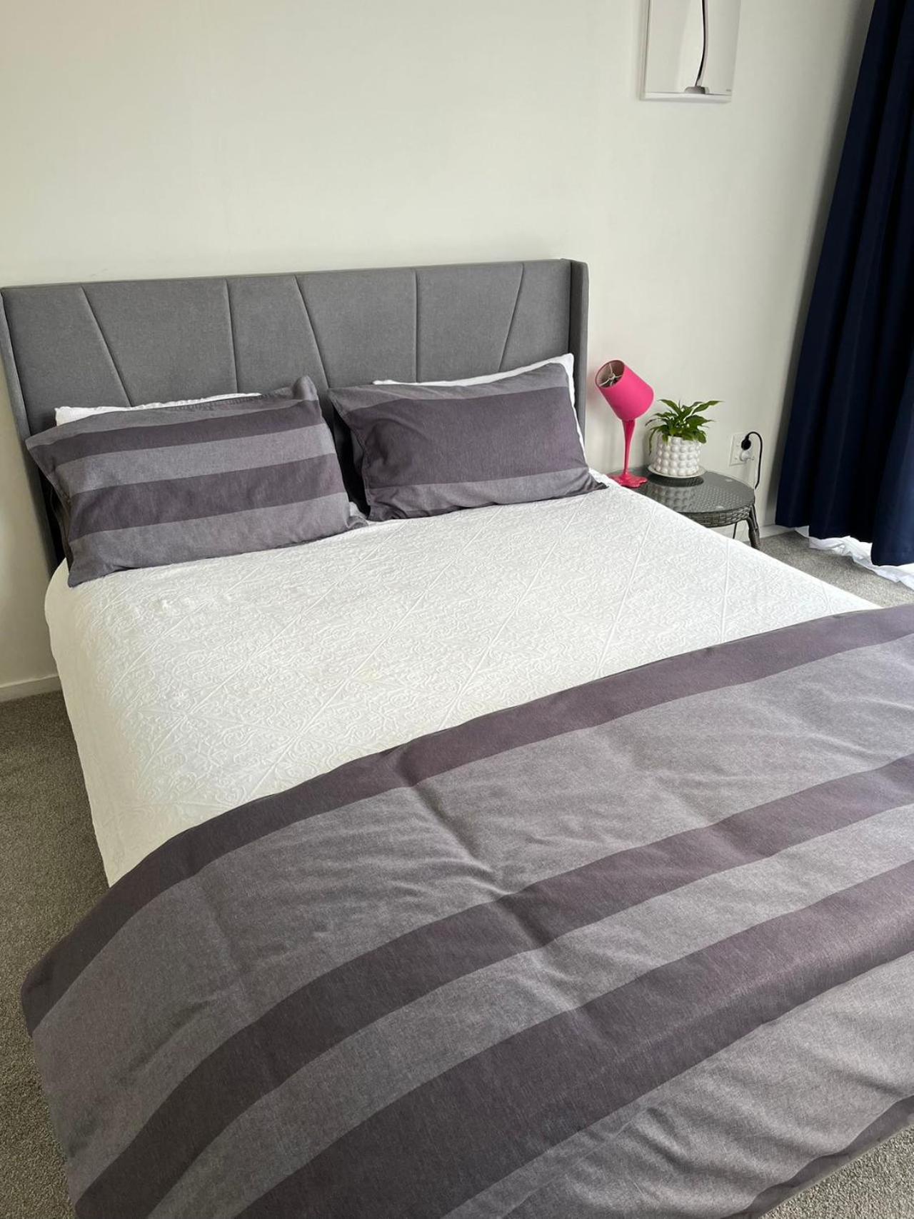 Totara Vale, Free Coffee, Parking And Wifi, Near Glenfield Mall And Highway 18,1 奥克兰 外观 照片